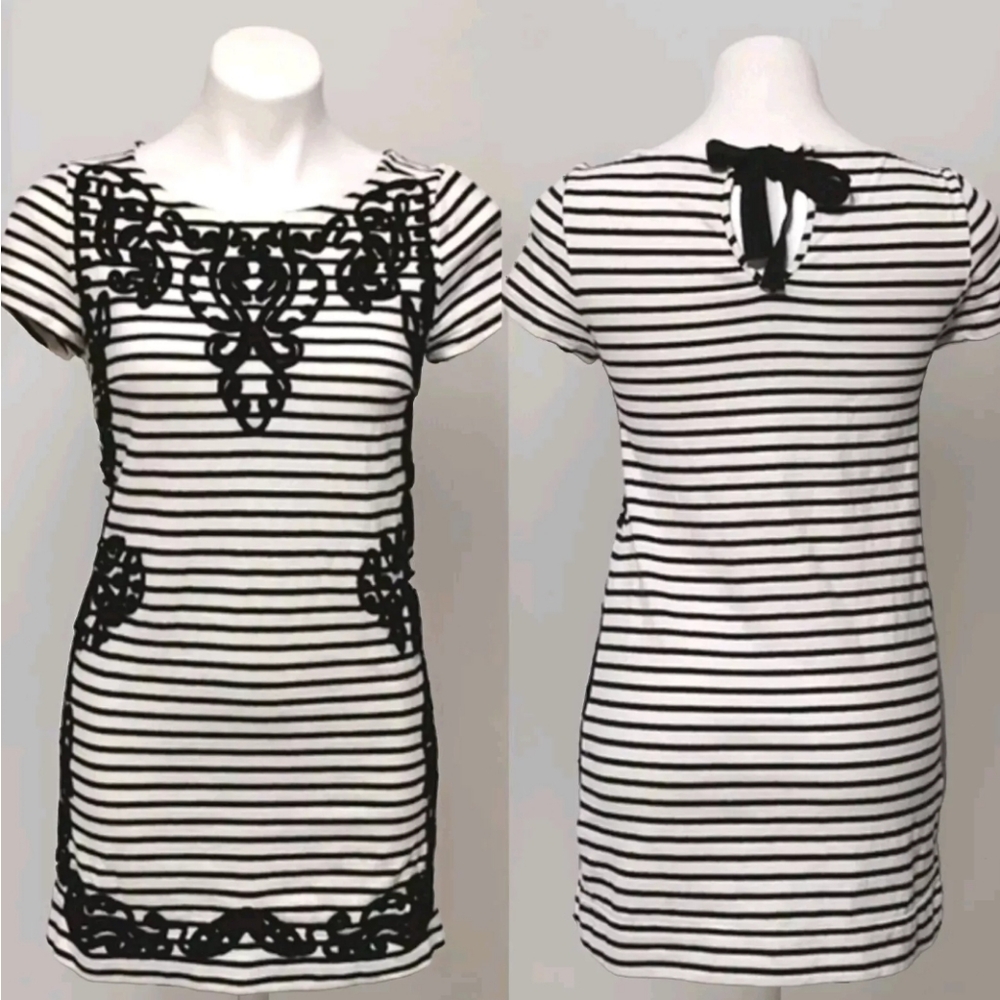 Postmark Anthropologie Filigree Black White Stripe Shift Dress XS Mod Retro Chic